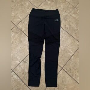 NORTH FACE BLACK FULL LENGTH LEGGINGS